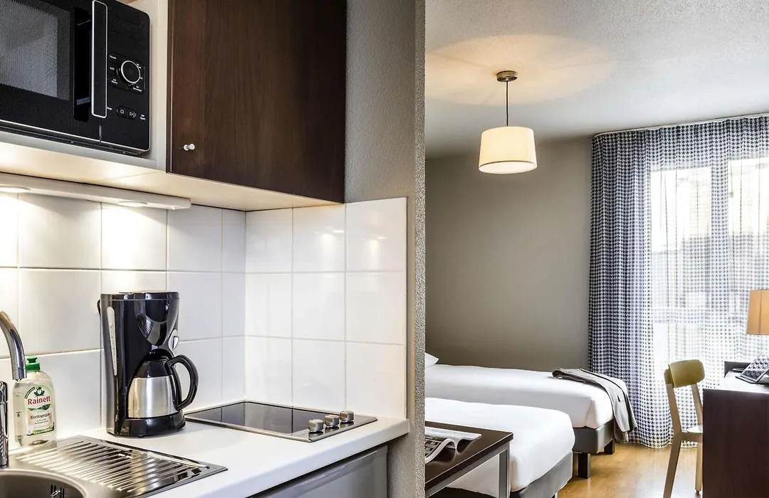 Aparthotel Adagio Access Paris Vanves - Porte De Chatillon-1